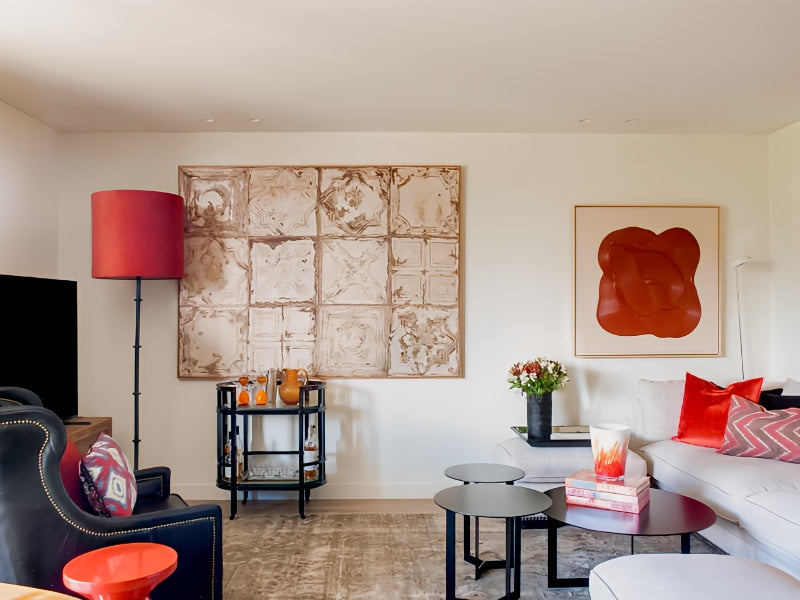 Objetos decorativos que elevan cualquier salón
