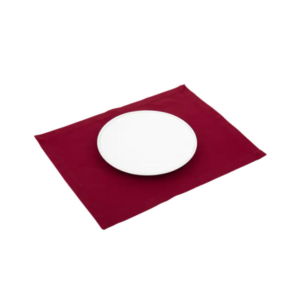 Individual Katie: burgundy cloth with oval insert