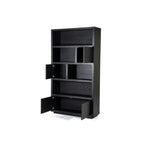 Vitrina de madera oscura con compartimentos abiertos y herrajes metálicos.