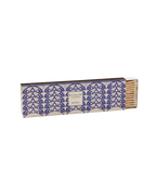 Caja de cerillas Baobab Manhattan azul marino y platino, con cajón parcialmente abierto.