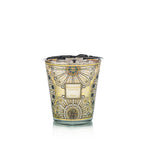 Vela en vaso de vidrio con estampado mandala beige, azul y dorado, etiqueta