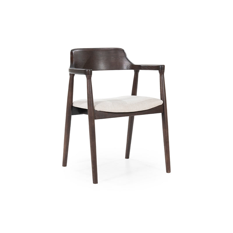 Silla Yorick marrón de madera con asiento y respaldo tapizados en tela clara
