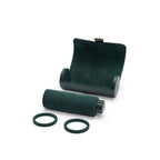 Estuche triple para relojes verde abierto, con anillos de sujeción y base