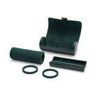 Estuche triple para relojes verde abierto, con base interior y separadores