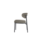 Silla Jari tapizada gris jaspeado con respaldo alto y estructura metálica negra