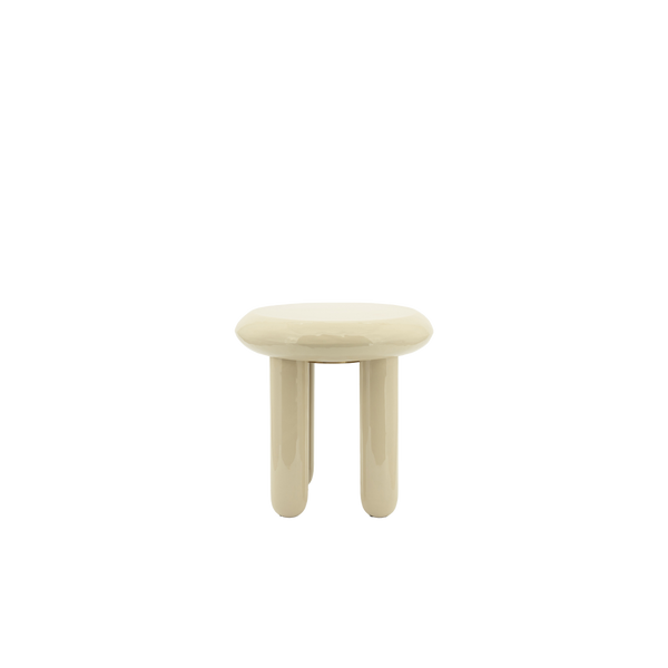Mesa de centro redonda beige con tapa lisa y cuatro patas cilíndricas