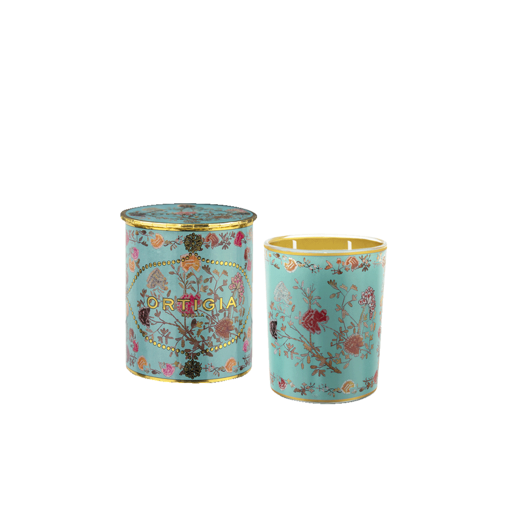 Par de velas cilíndricas decorativas con estampado floral azul y rosa