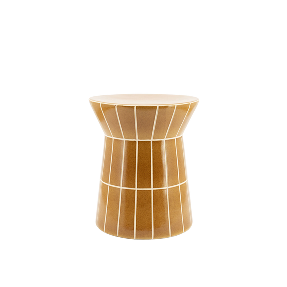 Mesa auxiliar de cerámica mostaza D38 cm con diseño de retícula blanca