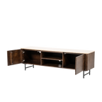 Mueble TV con puerta lateral abierta, huecos interiores y panel central con repisa