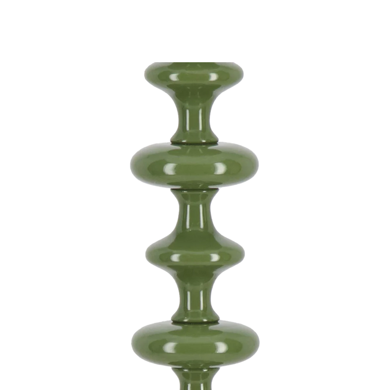 Base de lámpara de pie verde con diseño estriado, vista cercana