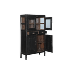 Vitrina de madera negra con puertas abiertas y compartimentos interiores de madera
