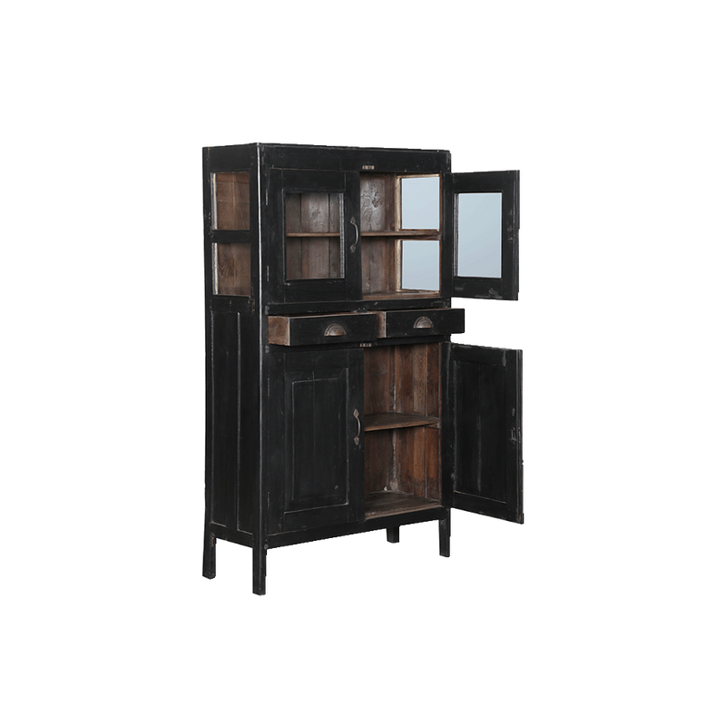 Vitrina de madera negra con puertas abiertas y compartimentos interiores de madera