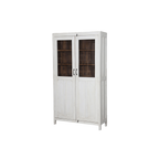Vitrina de madera blanca en vista lateral con dos puertas de vidrio y estantes