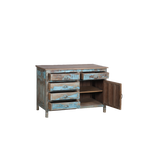 Aparador turquesa con cajones y puerta abierta, interior de madera y repisas.