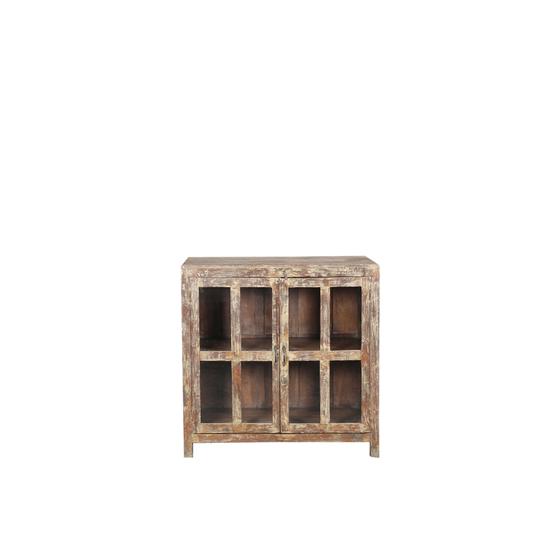 Aparador de madera con 2 puertas de cristal y compartimentos internos