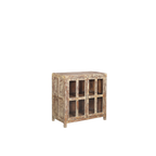 Aparador de madera con 2 puertas de cristal en acabado envejecido, con estantes