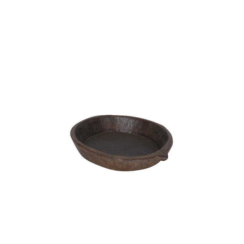 Cuenco de madera marrón oscuro, interior liso y forma poco profunda
