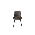 Silla tapizada gris vintage con respaldo alto y patas metálicas negras, vista frontal