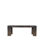 Mesa de comedor de madera oscura con patas escalonadas y acabado envejecido.
