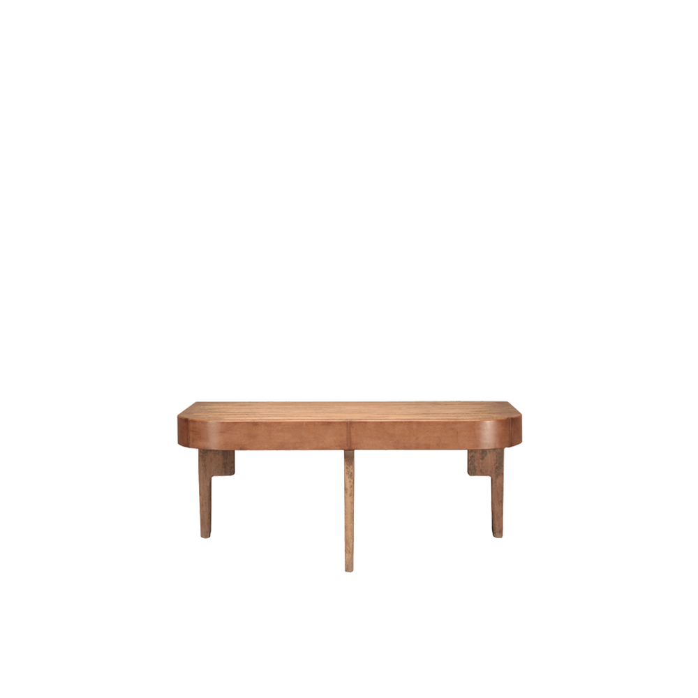 Mesa de escritorio de madera con tapa rectangular y patas torneadas
