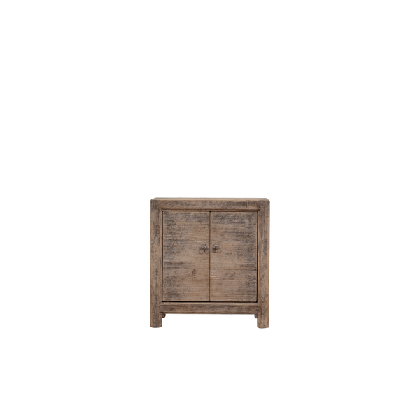 Aparador pequeño de madera Heritage con 2 puertas y tiradores metálicos, acabado envejecido.