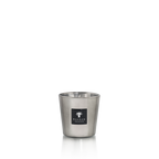 Vela en vaso metálico plateado con etiqueta Baobab Collection
