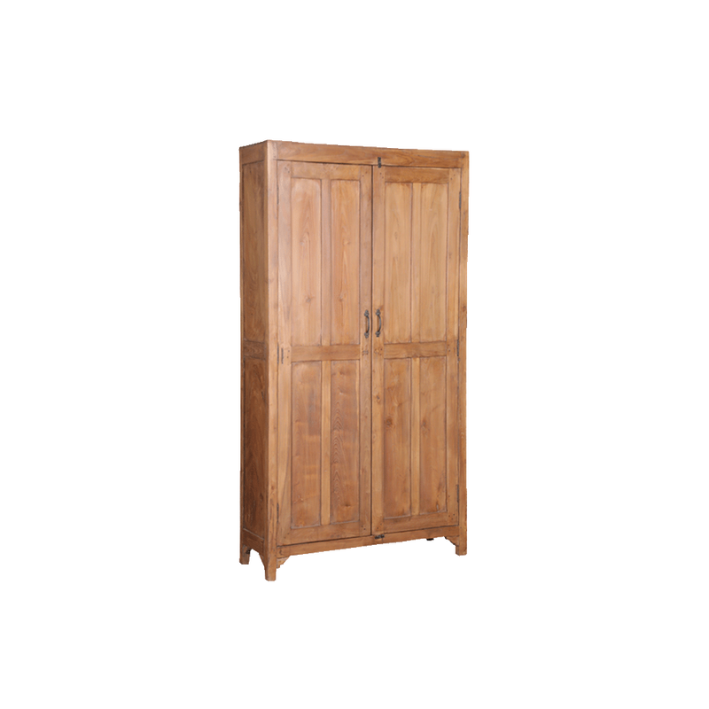 Armario de teca de madera con puertas dobles y bisagras visibles