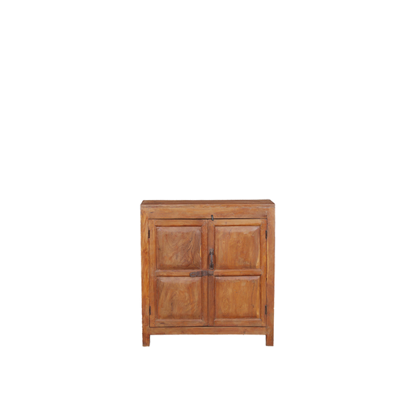 Aparador de madera de teca con 2 puertas y tiradores metálicos, color miel