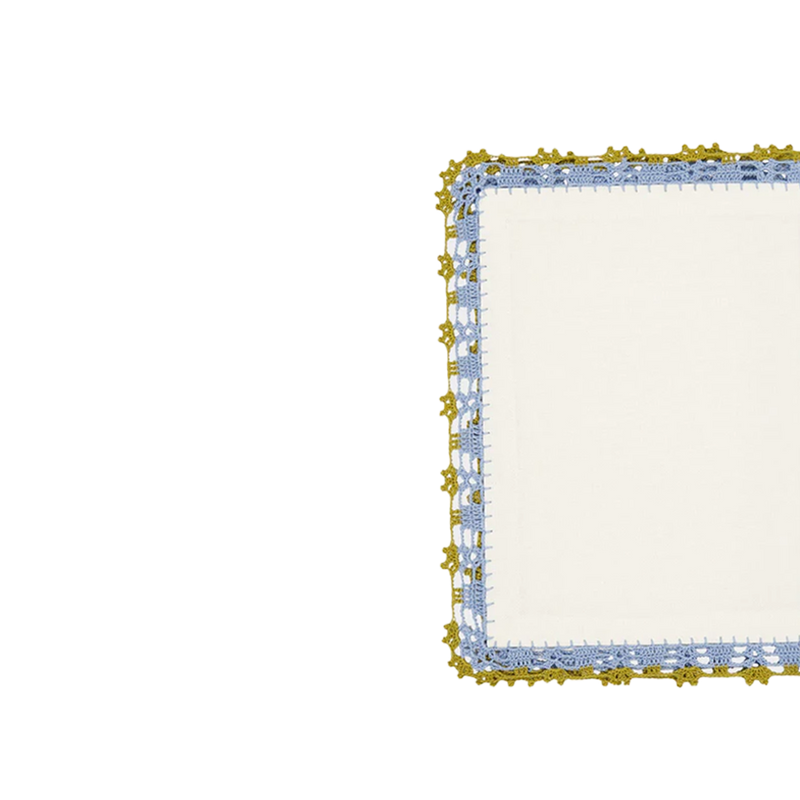 Mantel individual de lino ecru con esquina en borde azul y puntilla dorada