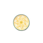 Plato de desayuno redondo amarillo con estampado de hojas y flores en tonos verdes