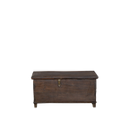 Baúl decorativo de madera de teca con tapa y herraje metálico
