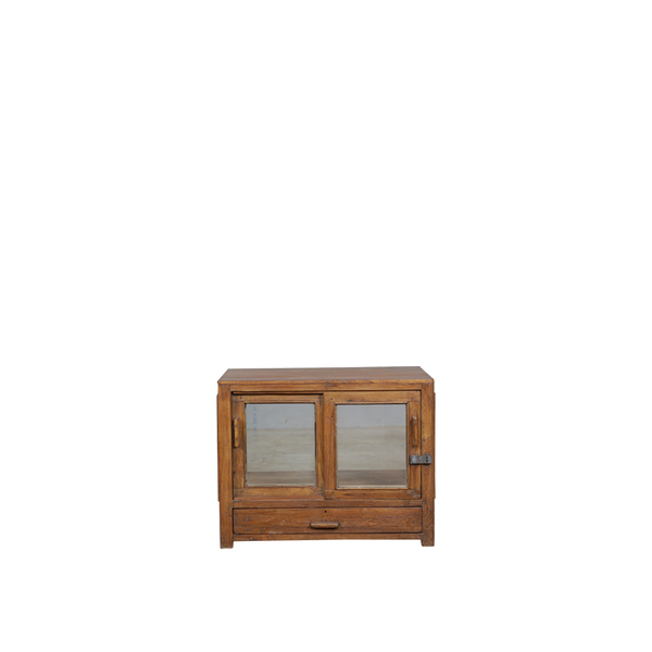 Expositor artesanal de teca con puerta de vidrio y paneles laterales transparentes