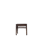 Mesa auxiliar de madera antigua, tablero rectangular y bastidor inferior con travesaños