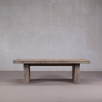 Mesa de comedor rectangular de madera maciza gris con patas macizas