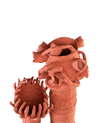 Detalle de escultura de terracota Reef 01: manos y cuencos decorativos con relieve.