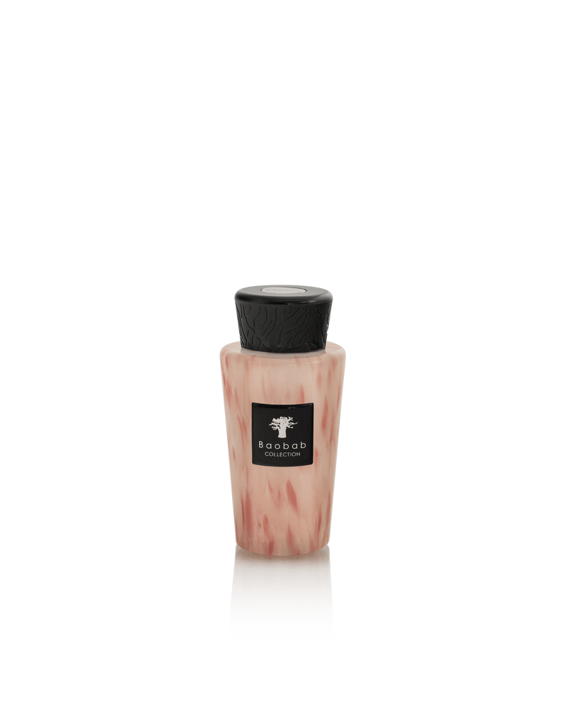 Ambientador en spray Baobab Collection White Pearls, frasco rosado con tapa negra.