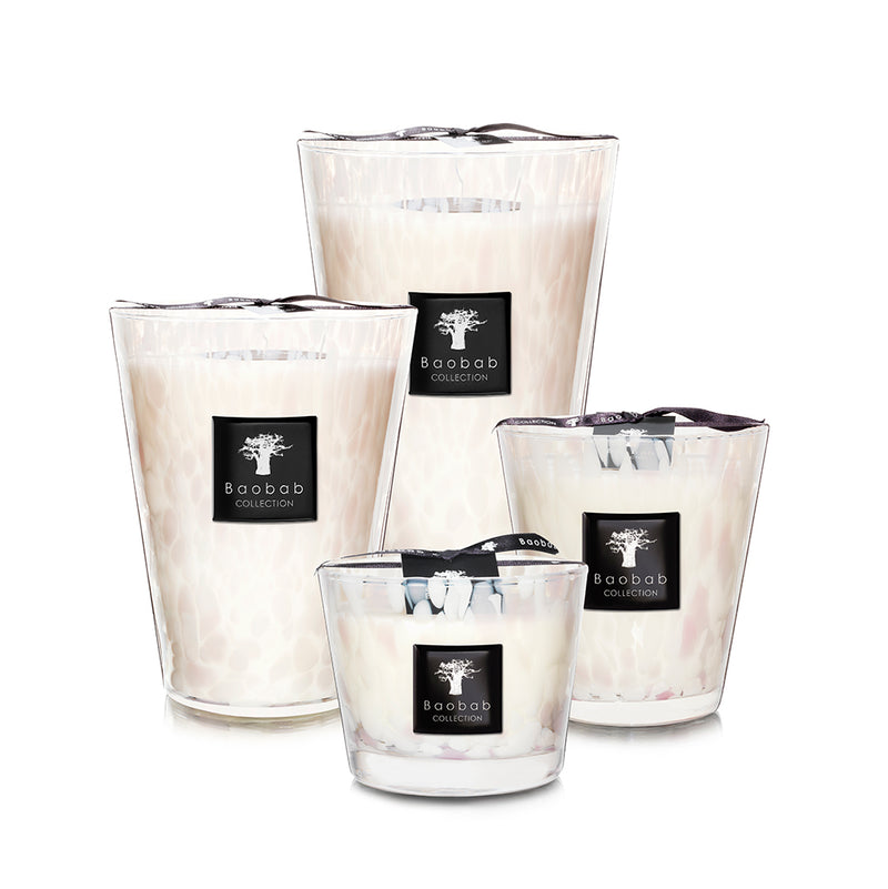 Juego de 4 velas en vasos de vidrio con cera blanca y etiqueta Baobab Collection