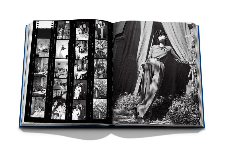 Libro abierto con collage de fotos en blanco y negro y figura recostada bajo carpa