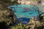 Libro Mallorca Living con foto de bahía de aguas turquesa y pasarela de madera