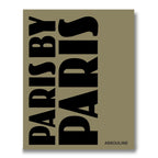 Libro de tapa dura con portada beige y letras negras “Paris”.