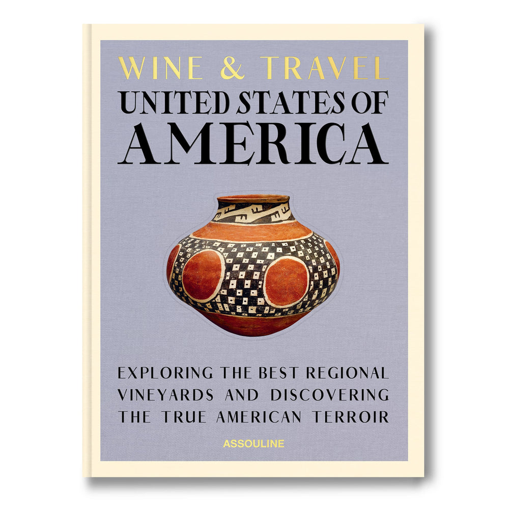 Libro Wine & Travel United States of America, tapa con vasija decorativa