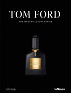 Perfume Tom Ford en frasco oscuro acanalado con tapa negra y etiqueta dorada