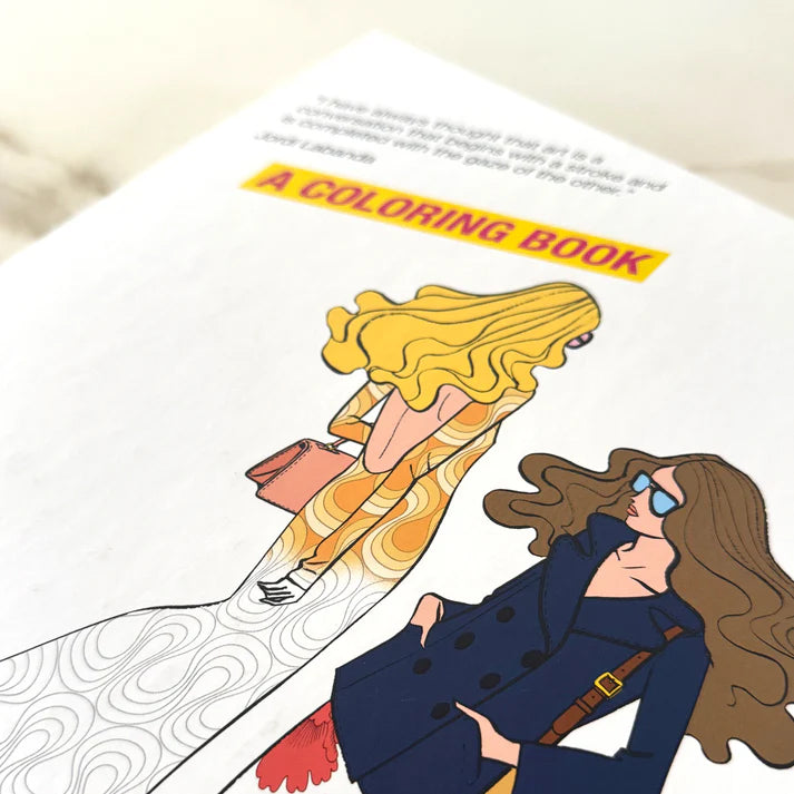Libro para colorear Jordi Labanda, ilustración con mujer de vestido amarillo y contorno