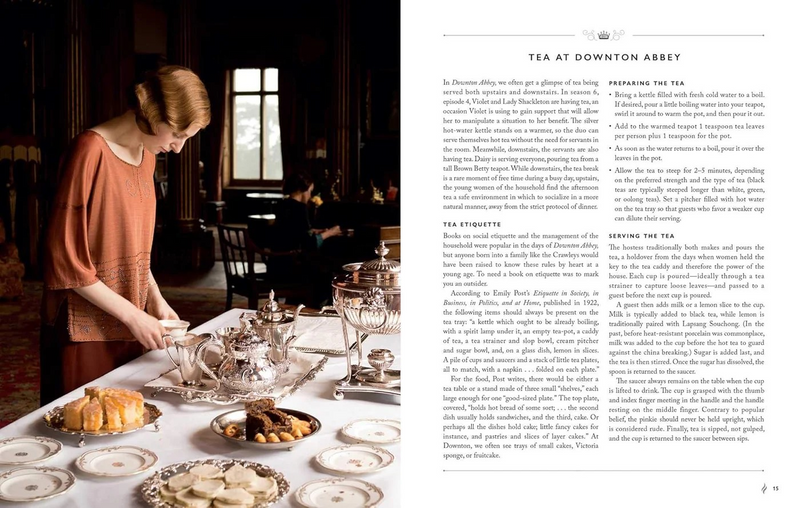 THE OFFICIAL DOWNTON ABBEY NIGHT AND DAY BOOK