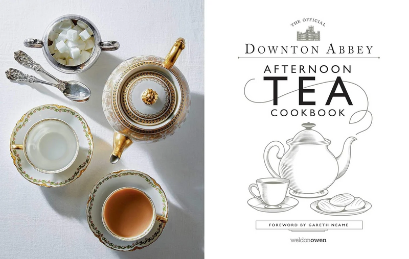 THE OFFICIAL DOWNTON ABBEY NIGHT AND DAY BOOK