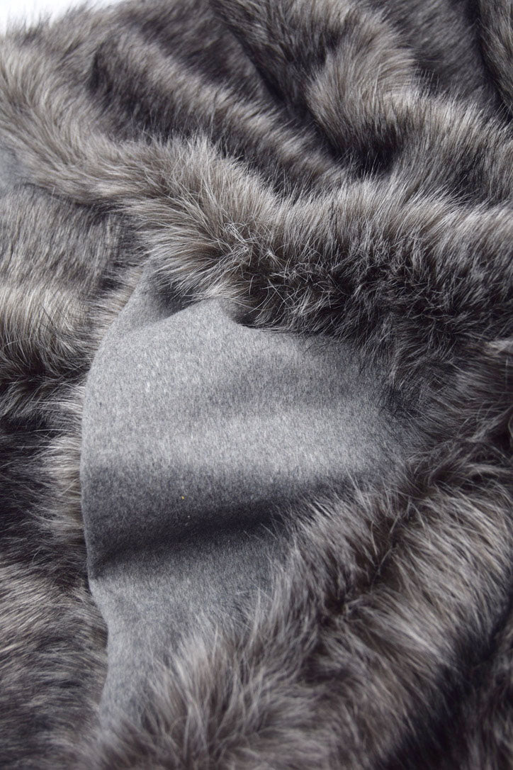 RUG FAUX SILVER FOX 330X250